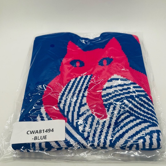 NWT Cat Knit Small Tote Crossover Handle Handbag - Picture 2 of 5